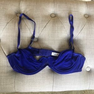 Splendid blue underwire mesh bra. Sz 34B/C